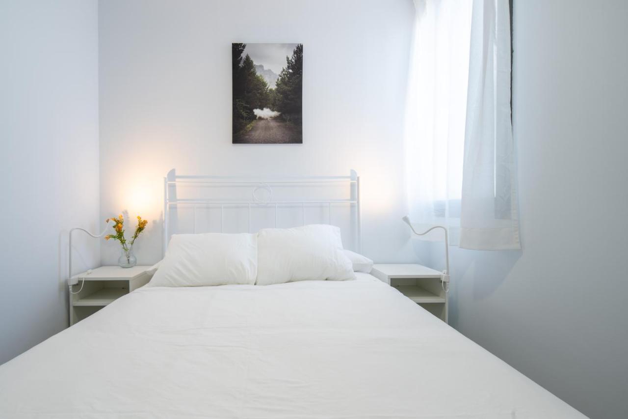 Conjunto De Apartamentos Antiguo Palacio Hotel Paris Уэльва Экстерьер фото